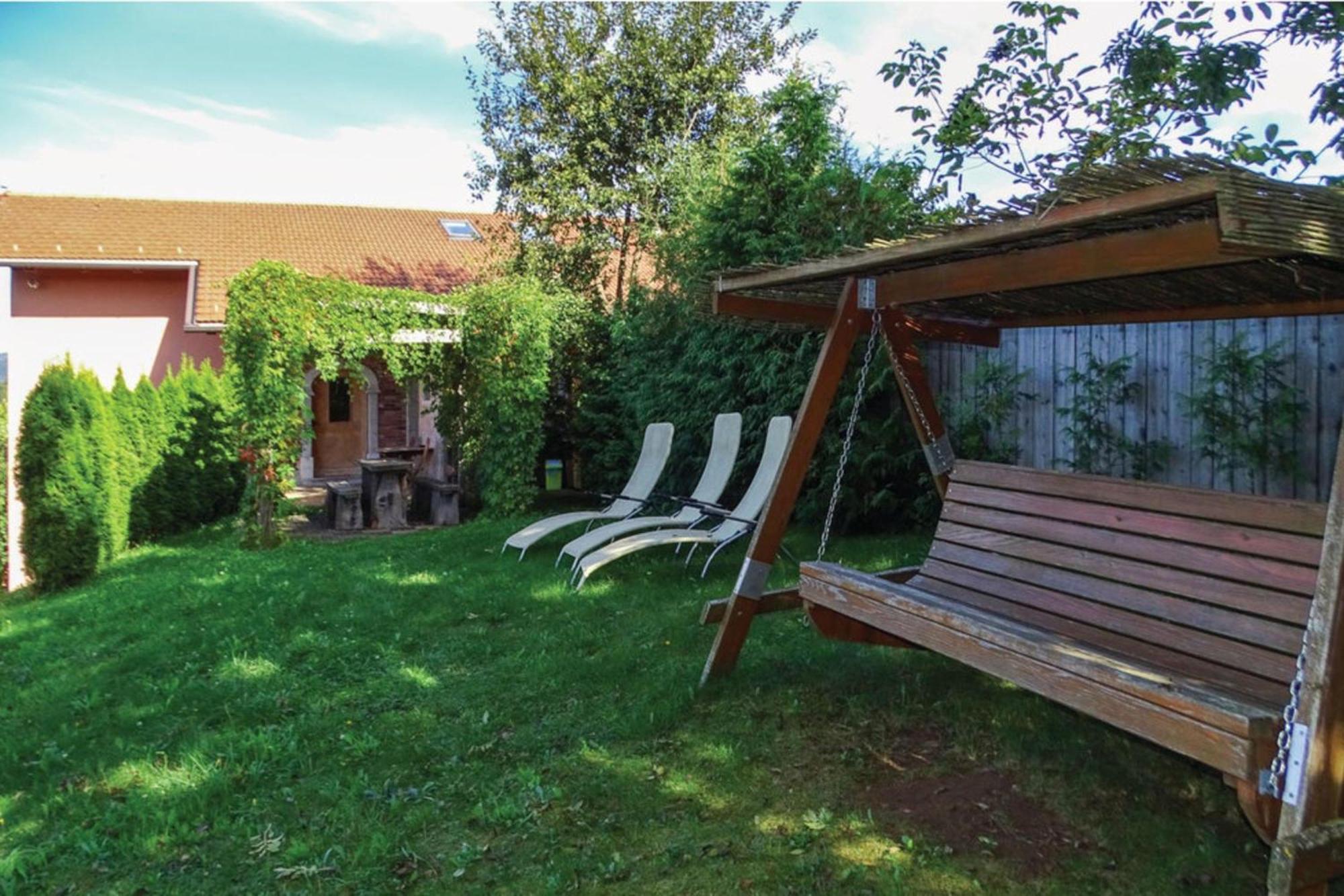 House Na Meji With Sauna - Happy Rentals Пивка Екстериор снимка