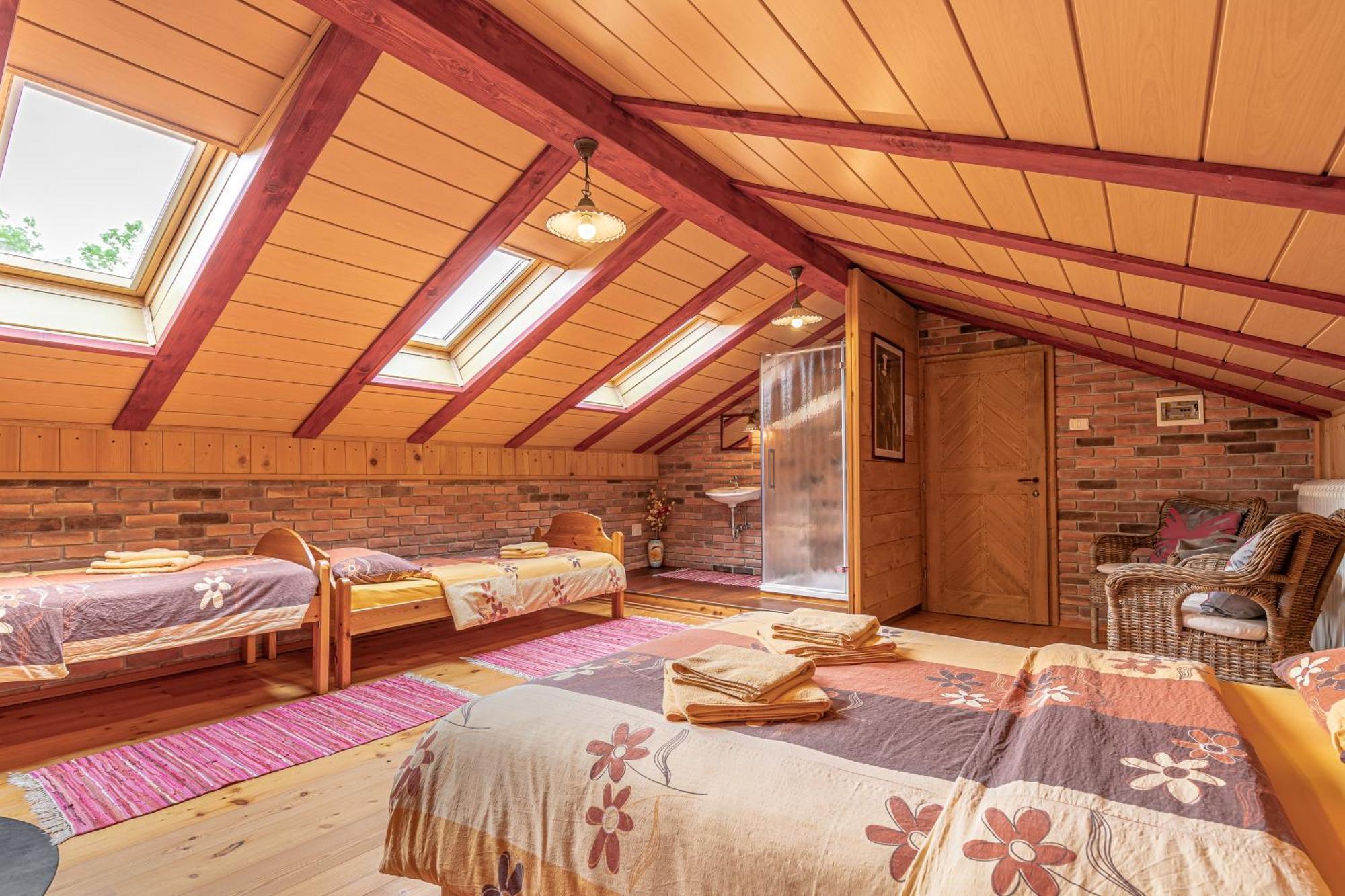 House Na Meji With Sauna - Happy Rentals Пивка Екстериор снимка